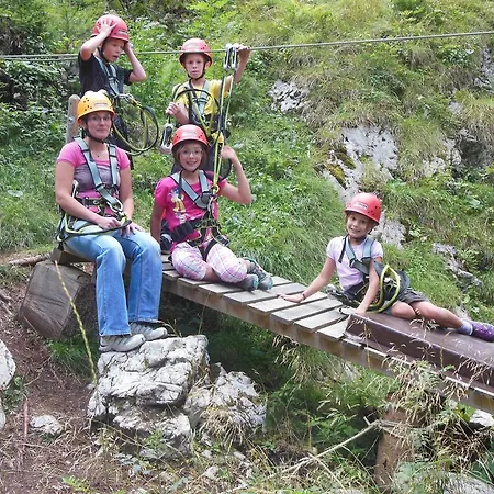 Alpenperle Πανσιόν Holzgau