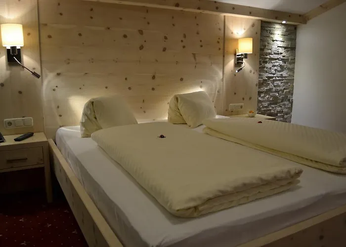 Konukevi Alpenperle 4*